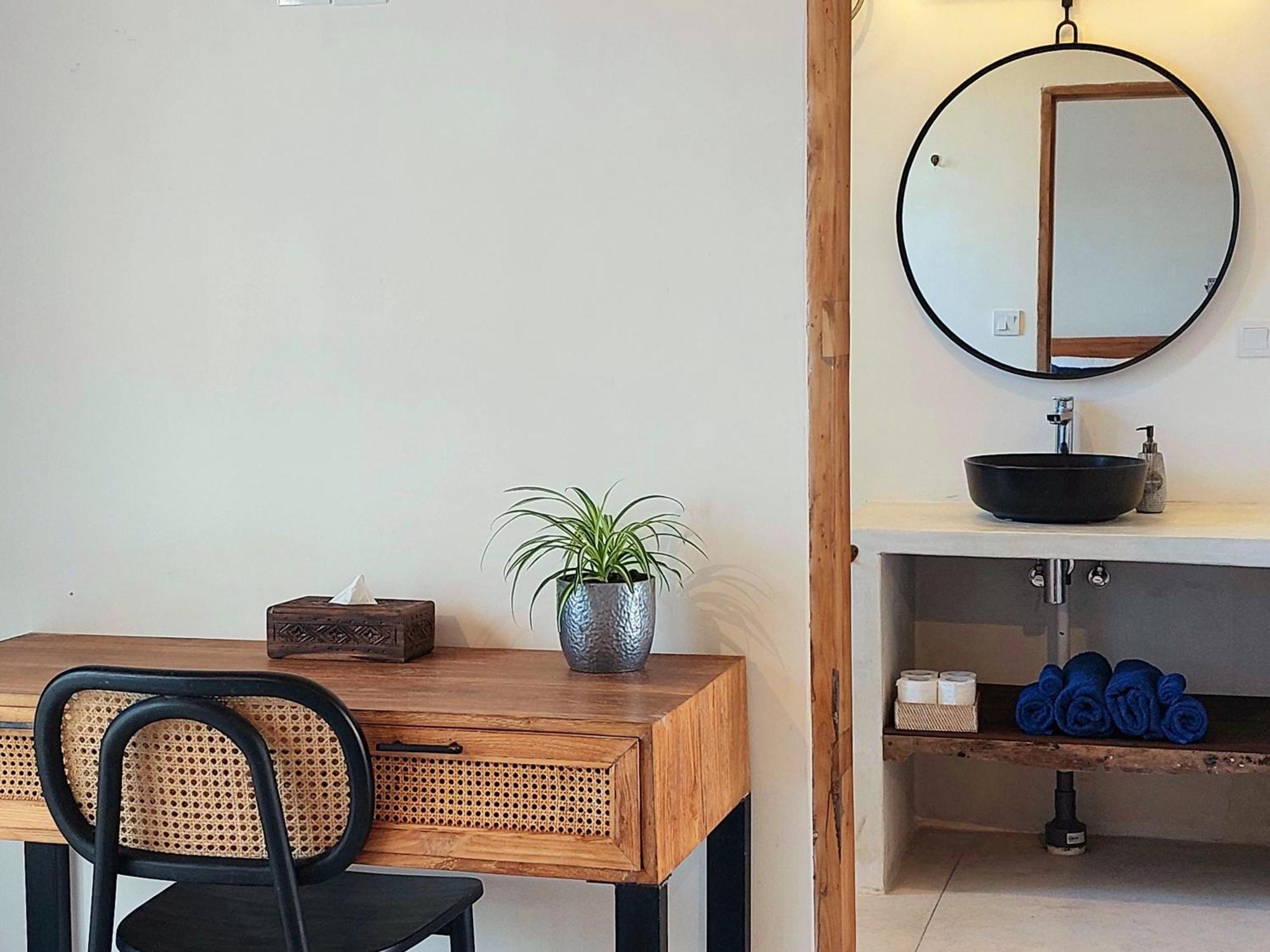 Spaces Bali Unique Boutique Hotel Munggu Стая снимка